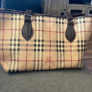Burberry Tote